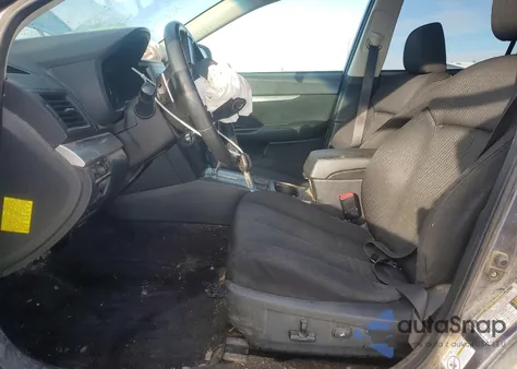 2010 Subaru Outback 2.5I Premium from USA, damaged, VIN 4S4BRBCCXA3340476